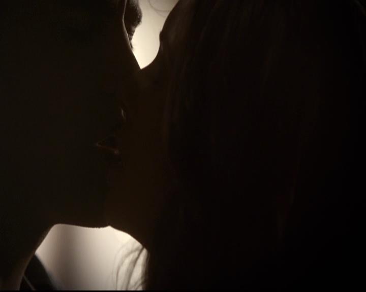 VampireDiariesWorld-dot-org_2x04MemoryLane0513.jpg