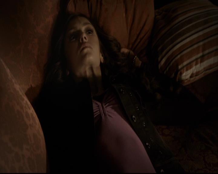 VampireDiariesWorld-dot-org_2x04MemoryLane0519.jpg