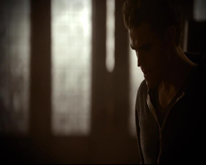 VampireDiariesWorld-dot-org_2x04MemoryLane0521.jpg