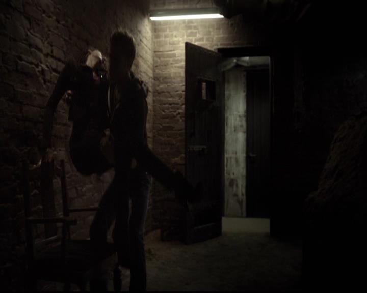 VampireDiariesWorld-dot-org_2x04MemoryLane0529.jpg