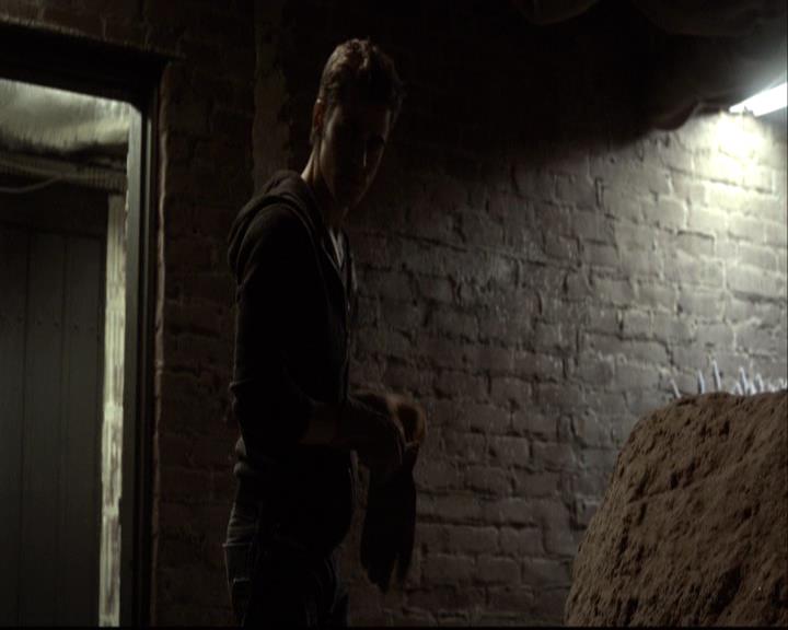 VampireDiariesWorld-dot-org_2x04MemoryLane0564.jpg