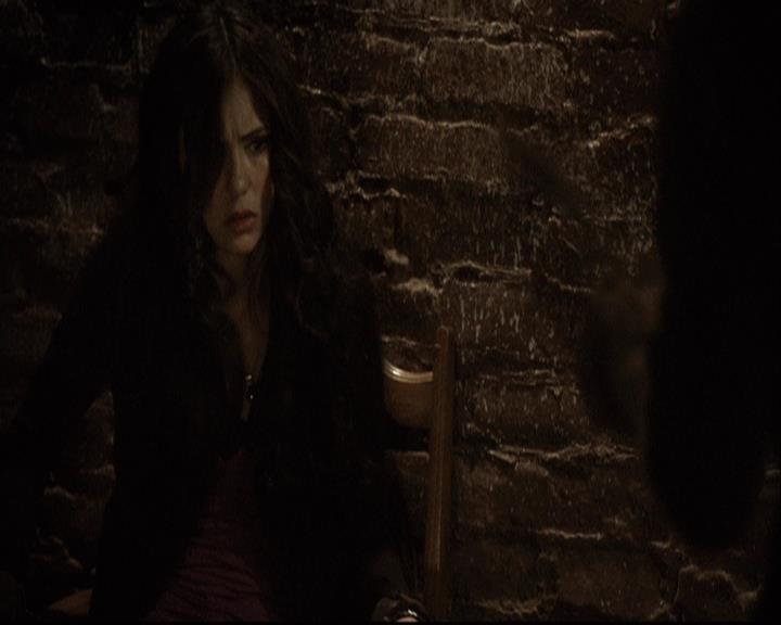 VampireDiariesWorld-dot-org_2x04MemoryLane0571.jpg