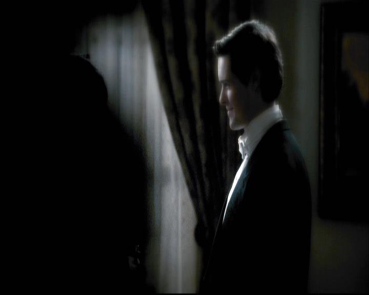 VampireDiariesWorld-dot-org_2x04MemoryLane0614.jpg