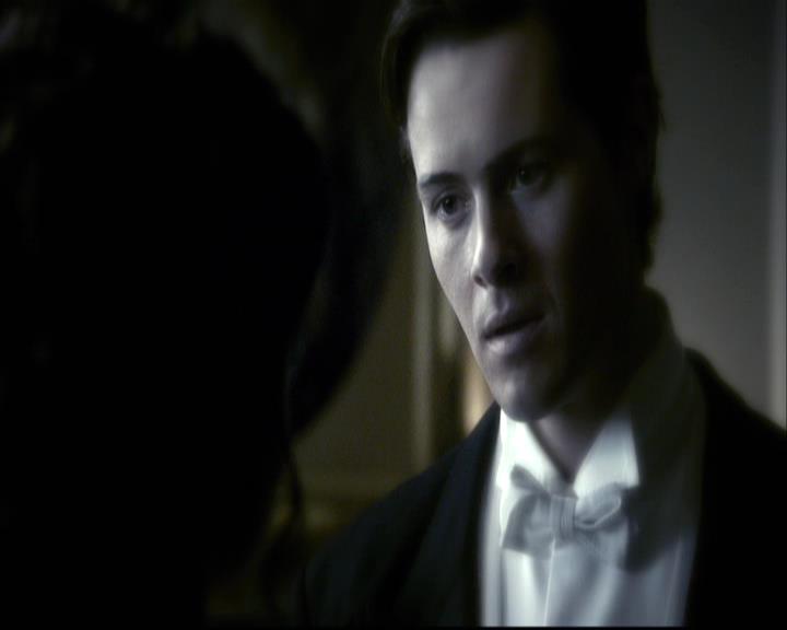 VampireDiariesWorld-dot-org_2x04MemoryLane0624.jpg