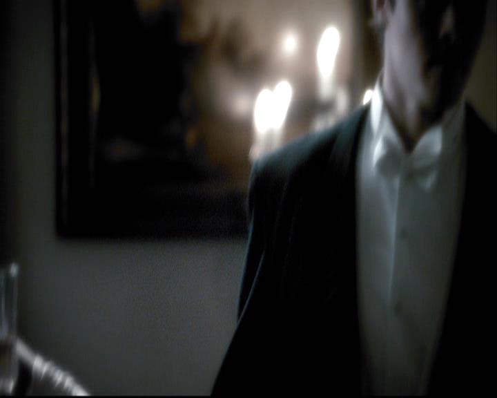 VampireDiariesWorld-dot-org_2x04MemoryLane0632.jpg