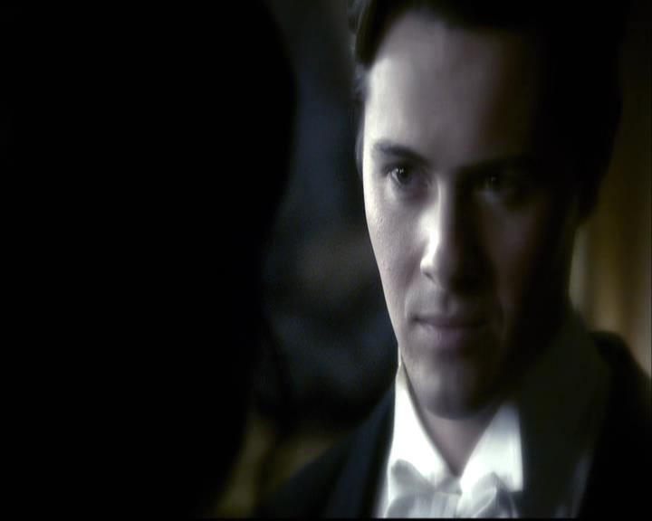 VampireDiariesWorld-dot-org_2x04MemoryLane0645.jpg