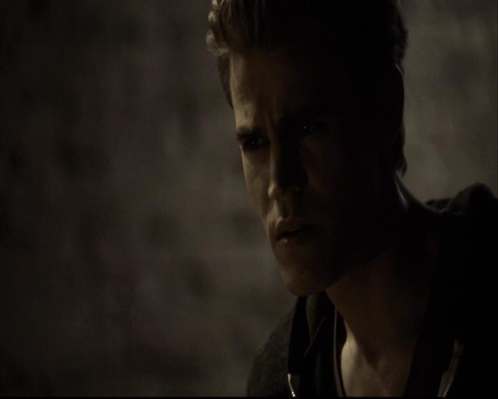 VampireDiariesWorld-dot-org_2x04MemoryLane0655.jpg