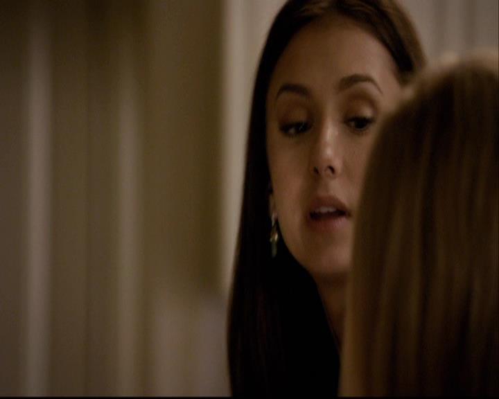 VampireDiariesWorld-dot-org_2x04MemoryLane0677.jpg