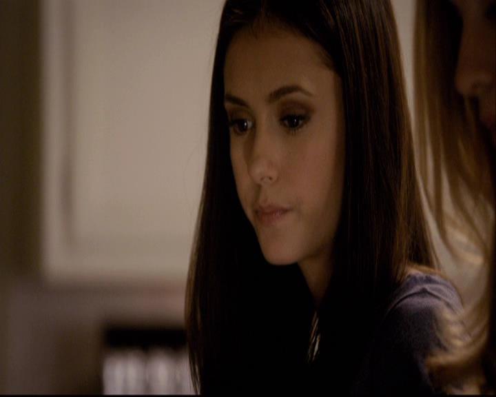 VampireDiariesWorld-dot-org_2x04MemoryLane0685.jpg