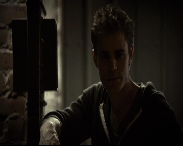 VampireDiariesWorld-dot-org_2x04MemoryLane0832.jpg