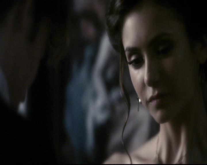 VampireDiariesWorld-dot-org_2x04MemoryLane0871.jpg