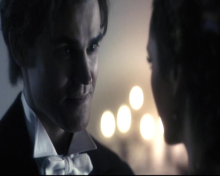 VampireDiariesWorld-dot-org_2x04MemoryLane0883.jpg