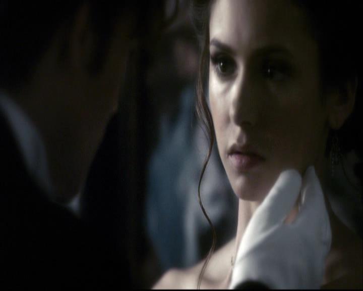 VampireDiariesWorld-dot-org_2x04MemoryLane0893.jpg