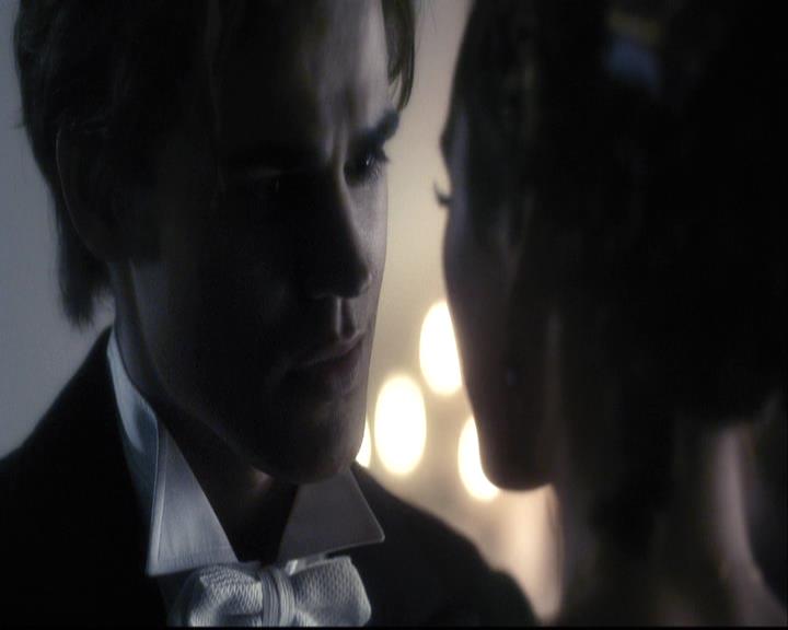 VampireDiariesWorld-dot-org_2x04MemoryLane0902.jpg