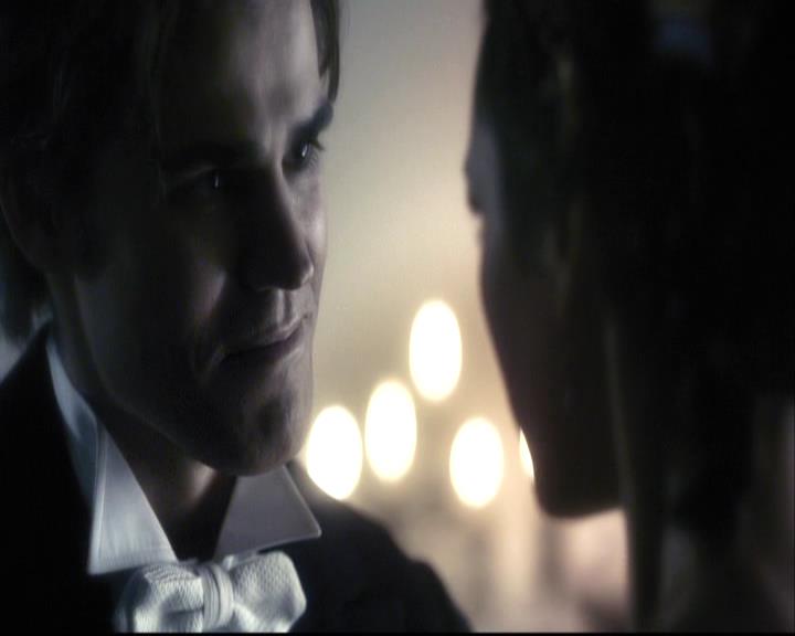 VampireDiariesWorld-dot-org_2x04MemoryLane0916.jpg