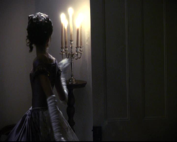 VampireDiariesWorld-dot-org_2x04MemoryLane0935.jpg