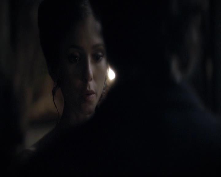 VampireDiariesWorld-dot-org_2x04MemoryLane0947.jpg