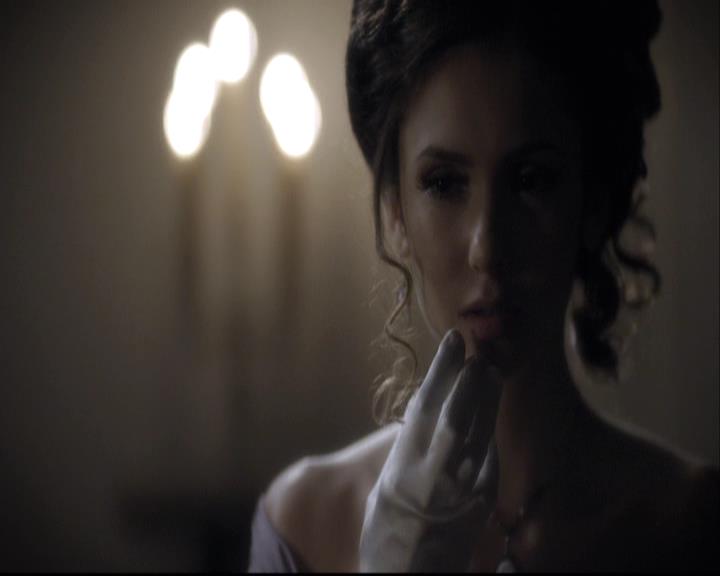 VampireDiariesWorld-dot-org_2x04MemoryLane0982.jpg