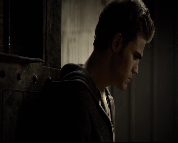 VampireDiariesWorld-dot-org_2x04MemoryLane0988.jpg