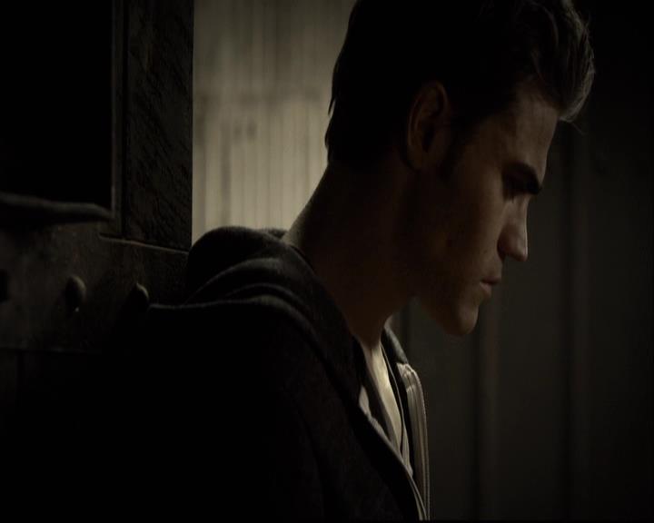 VampireDiariesWorld-dot-org_2x04MemoryLane0996.jpg