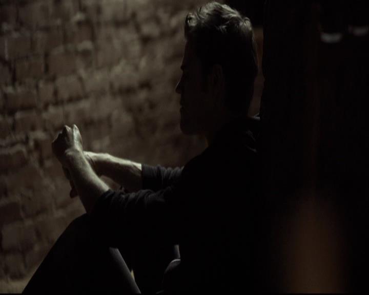 VampireDiariesWorld-dot-org_2x04MemoryLane1081.jpg