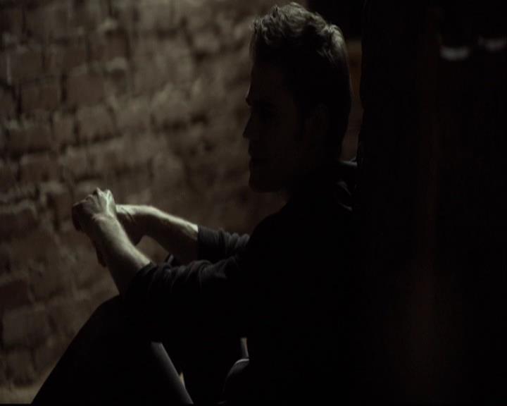 VampireDiariesWorld-dot-org_2x04MemoryLane1082.jpg