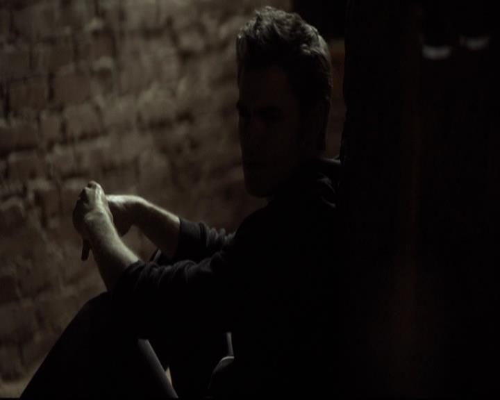 VampireDiariesWorld-dot-org_2x04MemoryLane1106.jpg