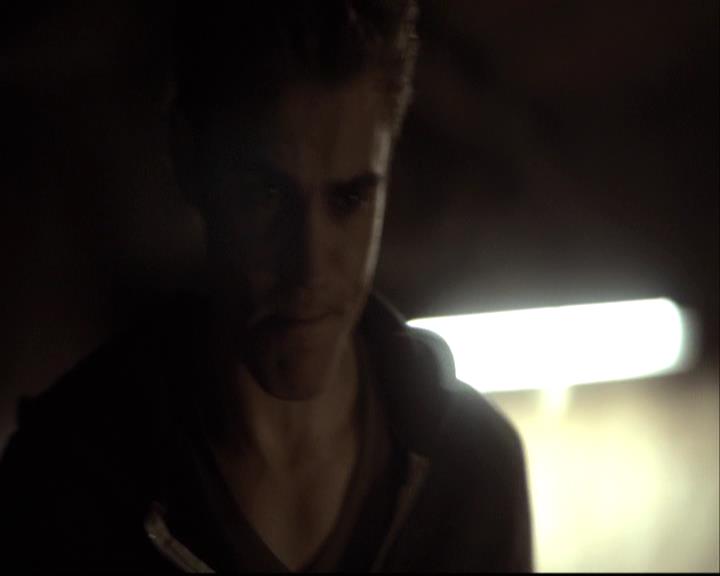 VampireDiariesWorld-dot-org_2x04MemoryLane1136.jpg