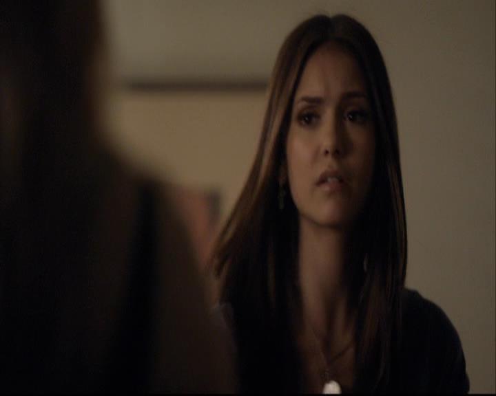 VampireDiariesWorld-dot-org_2x04MemoryLane1216.jpg