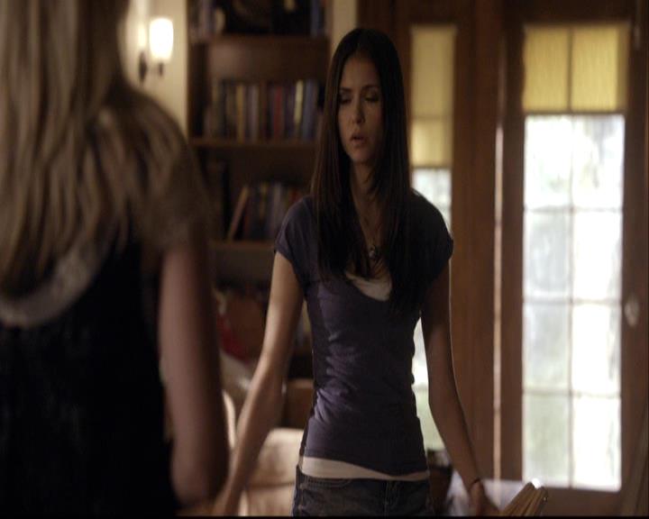 VampireDiariesWorld-dot-org_2x04MemoryLane1227.jpg