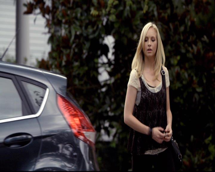 VampireDiariesWorld-dot-org_2x04MemoryLane1239.jpg