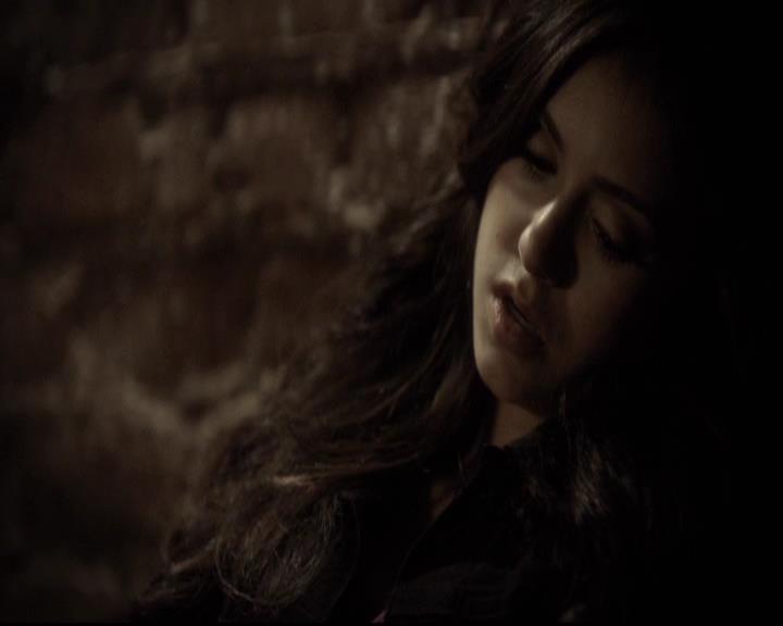 VampireDiariesWorld-dot-org_2x04MemoryLane1256.jpg