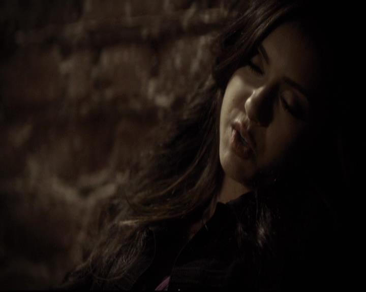 VampireDiariesWorld-dot-org_2x04MemoryLane1257.jpg