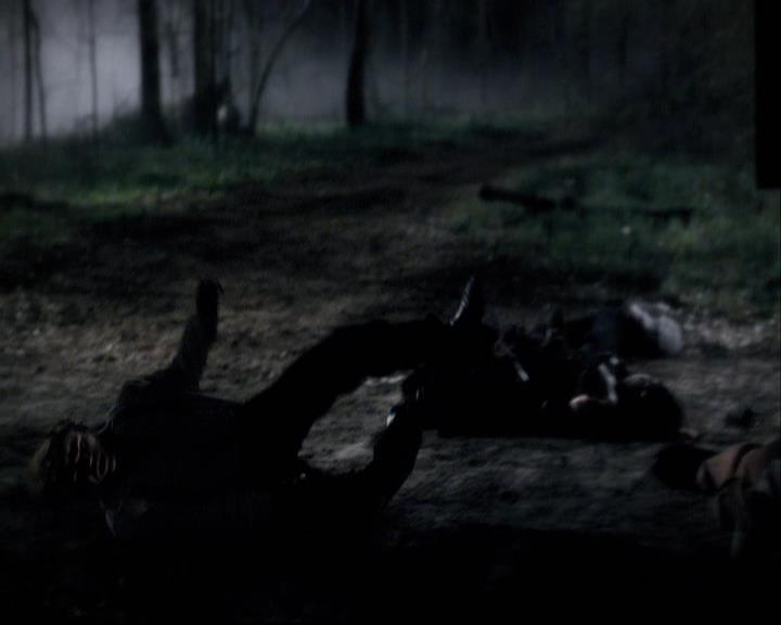 VampireDiariesWorld-dot-org_2x04MemoryLane1308.jpg