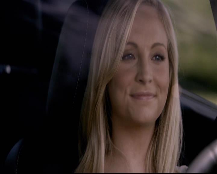 VampireDiariesWorld-dot-org_2x04MemoryLane1437.jpg