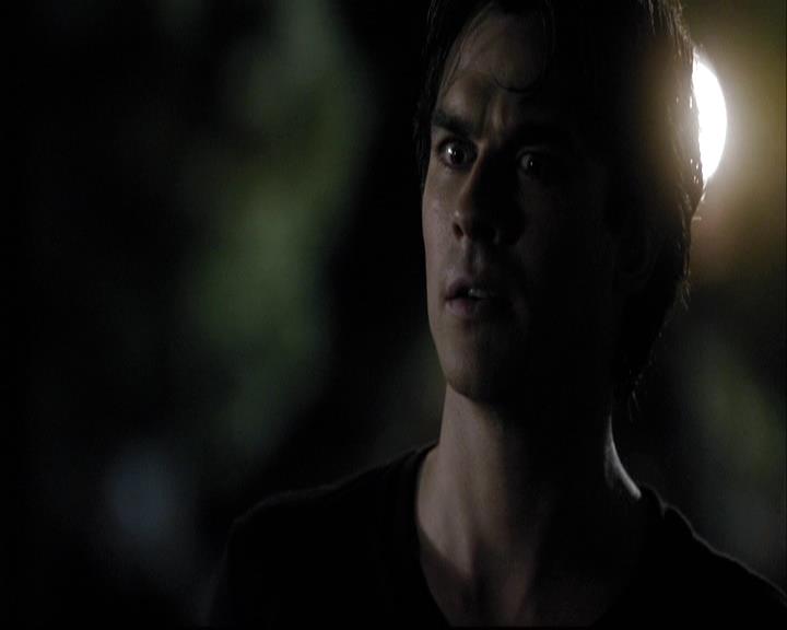 VampireDiariesWorld-dot-org_2x04MemoryLane1599.jpg