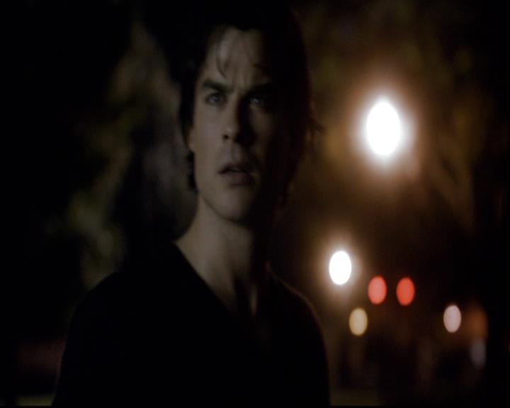 VampireDiariesWorld-dot-org_2x04MemoryLane2049.jpg