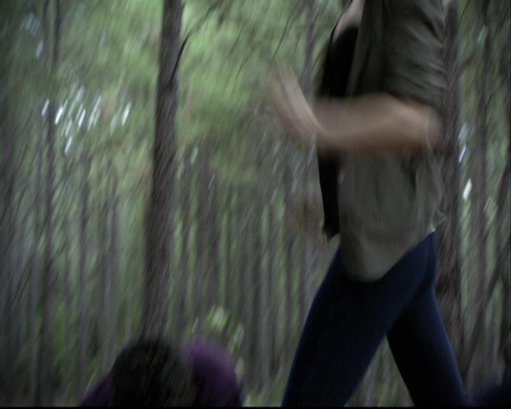 VampireDiariesWorld-dot-org_2x05KillOrBeKilled1330.jpg