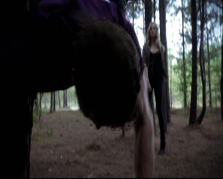 VampireDiariesWorld-dot-org_2x05KillOrBeKilled1331.jpg