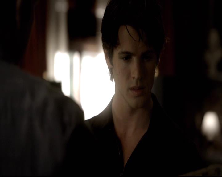 VampireDiariesWorld-dot-org_2x06PlanB0437.jpg