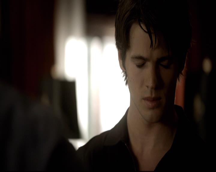 VampireDiariesWorld-dot-org_2x06PlanB0452.jpg