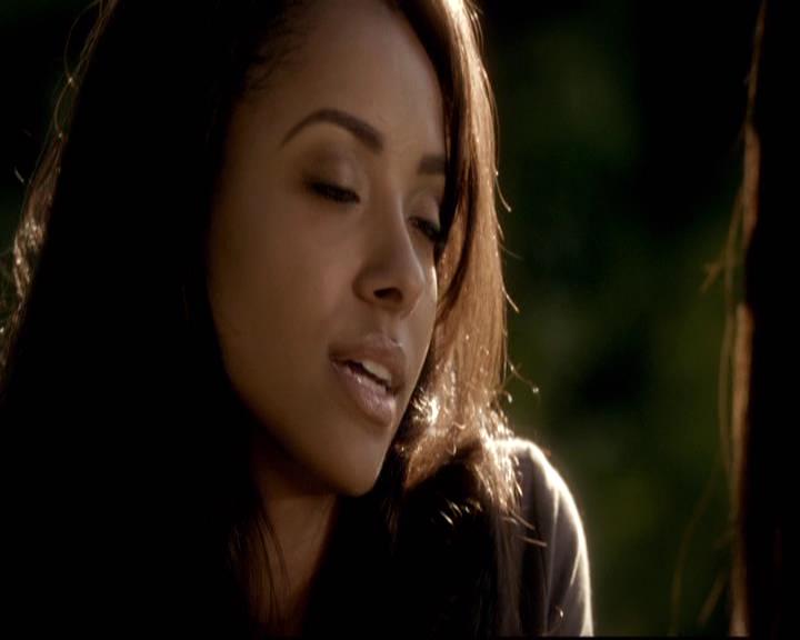 VampireDiariesWorld-dot-org_2x06PlanB0512.jpg