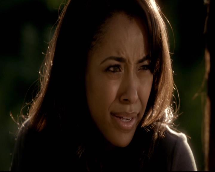 VampireDiariesWorld-dot-org_2x06PlanB0520.jpg