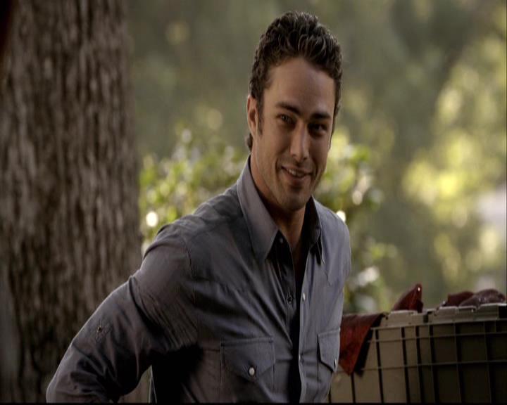 VampireDiariesWorld-dot-org_2x06PlanB0536.jpg