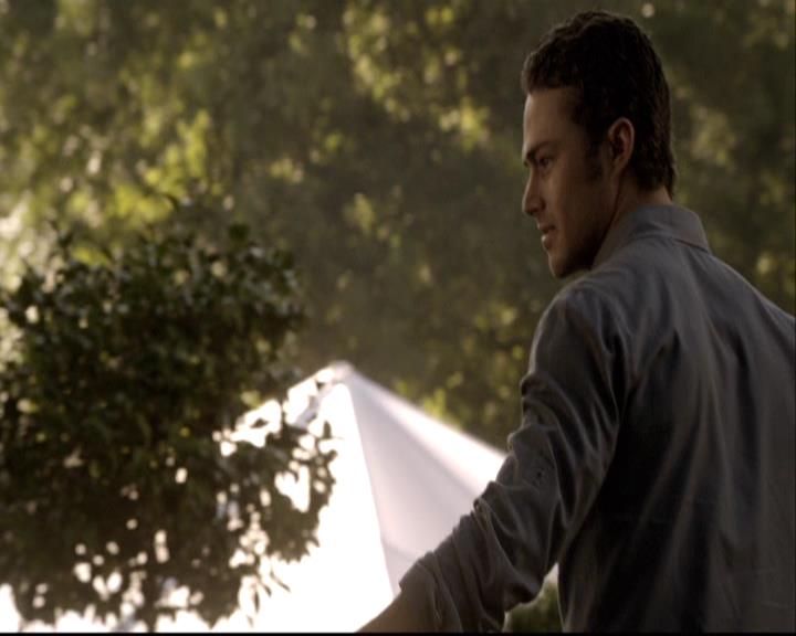 VampireDiariesWorld-dot-org_2x06PlanB0559.jpg