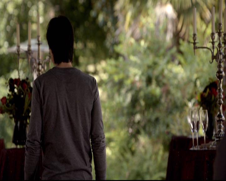 VampireDiariesWorld-dot-org_2x06PlanB0664.jpg