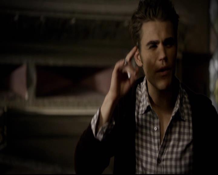 VampireDiariesWorld-dot-org_2x07Masquerade0088.jpg