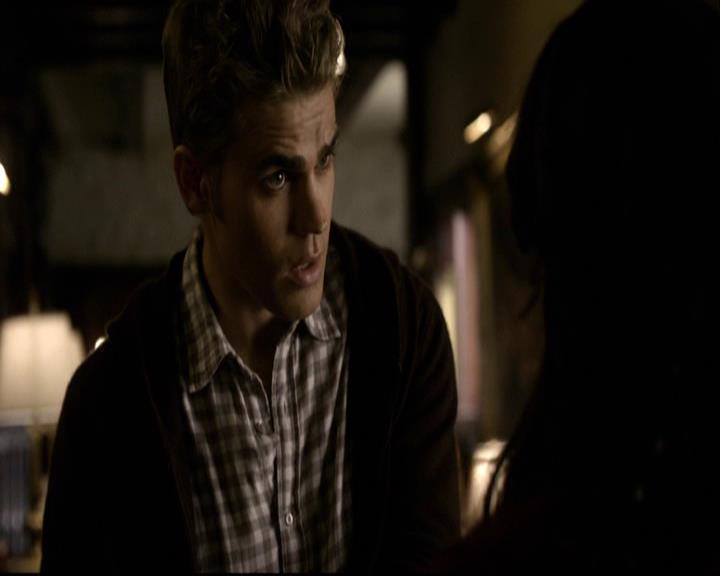 VampireDiariesWorld-dot-org_2x07Masquerade0341.jpg