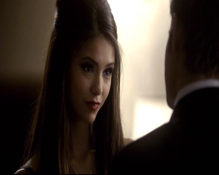 VampireDiariesWorld-dot-org_2x07Masquerade1663.jpg