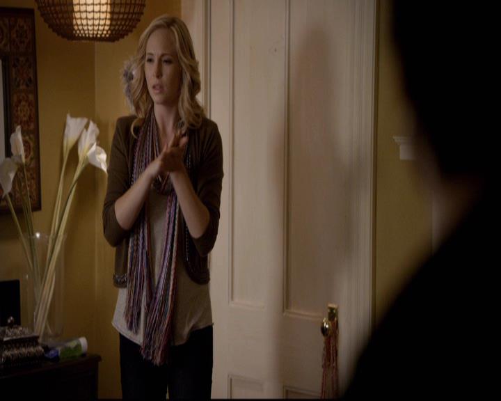 VampireDiariesWorld-dot-org_2x08Rose0152.jpg